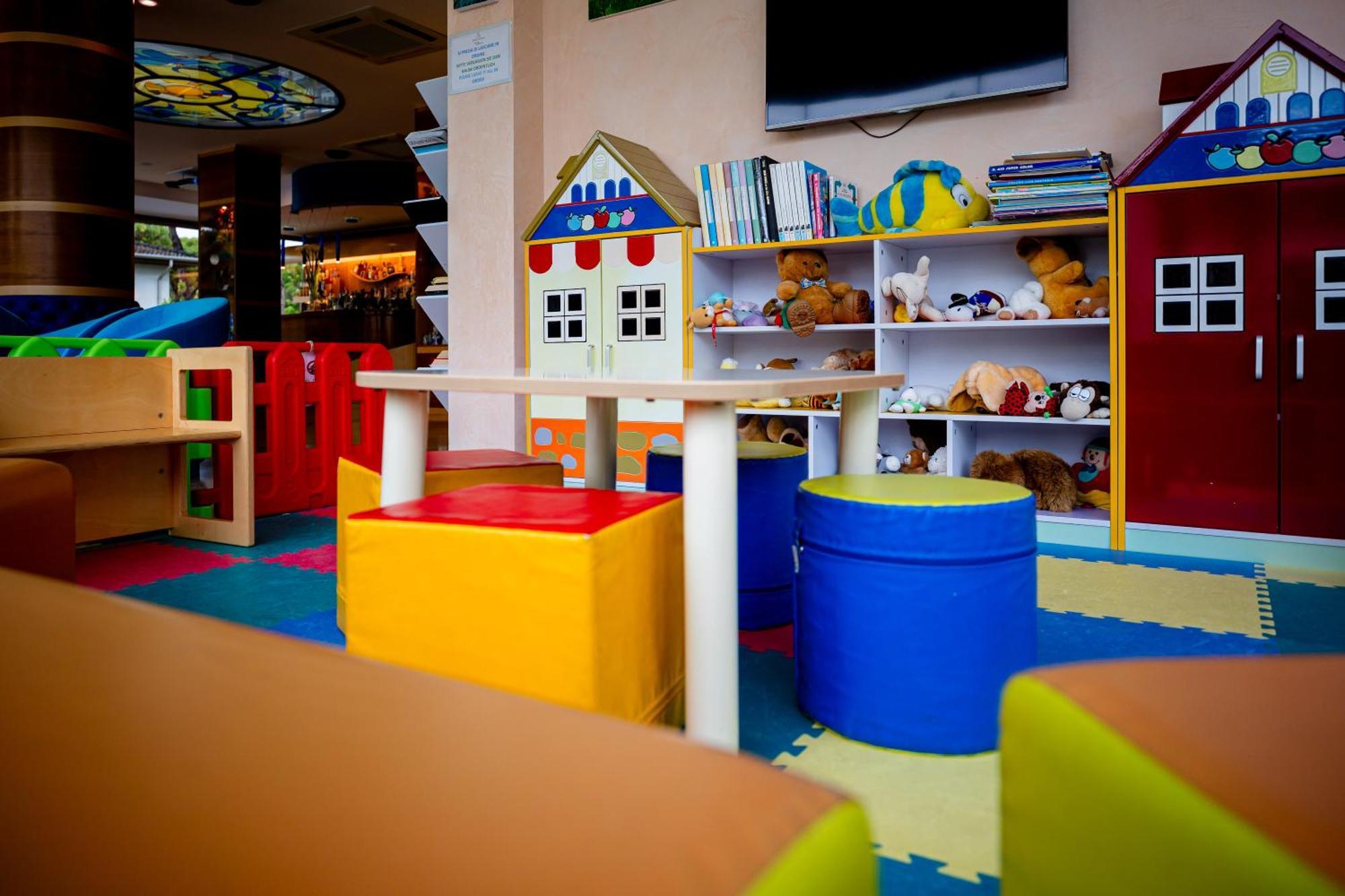 Hotel Arizona Lignano Sabbiadoro Extérieur photo